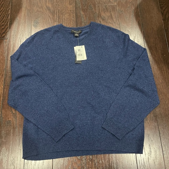 The Men's Store Bloomingdale's Ocean Blue Cashmere V Neck Sweater Size XXL NEW